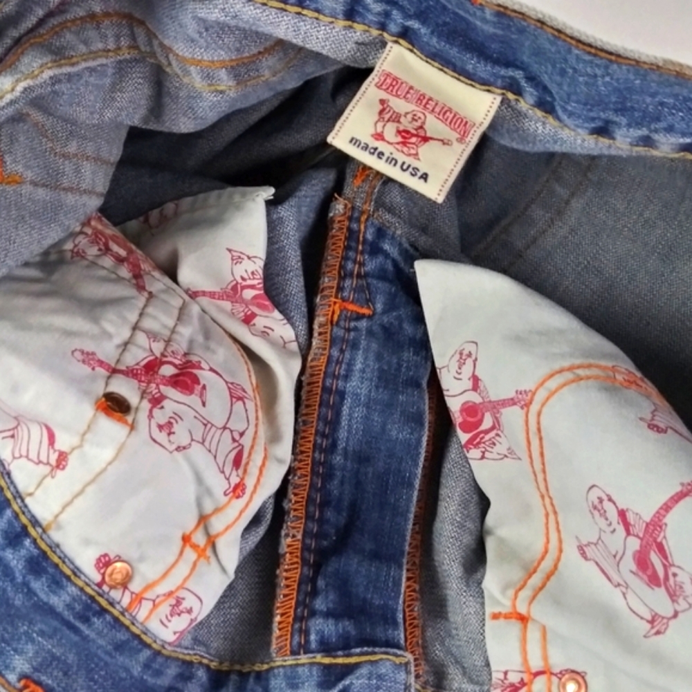 True Religion section Bobby Row 38 seat 33 - Picture 6 of 8